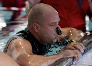 After 6:24 minute of static apnea / freediving competition by Lucie Drlikova 